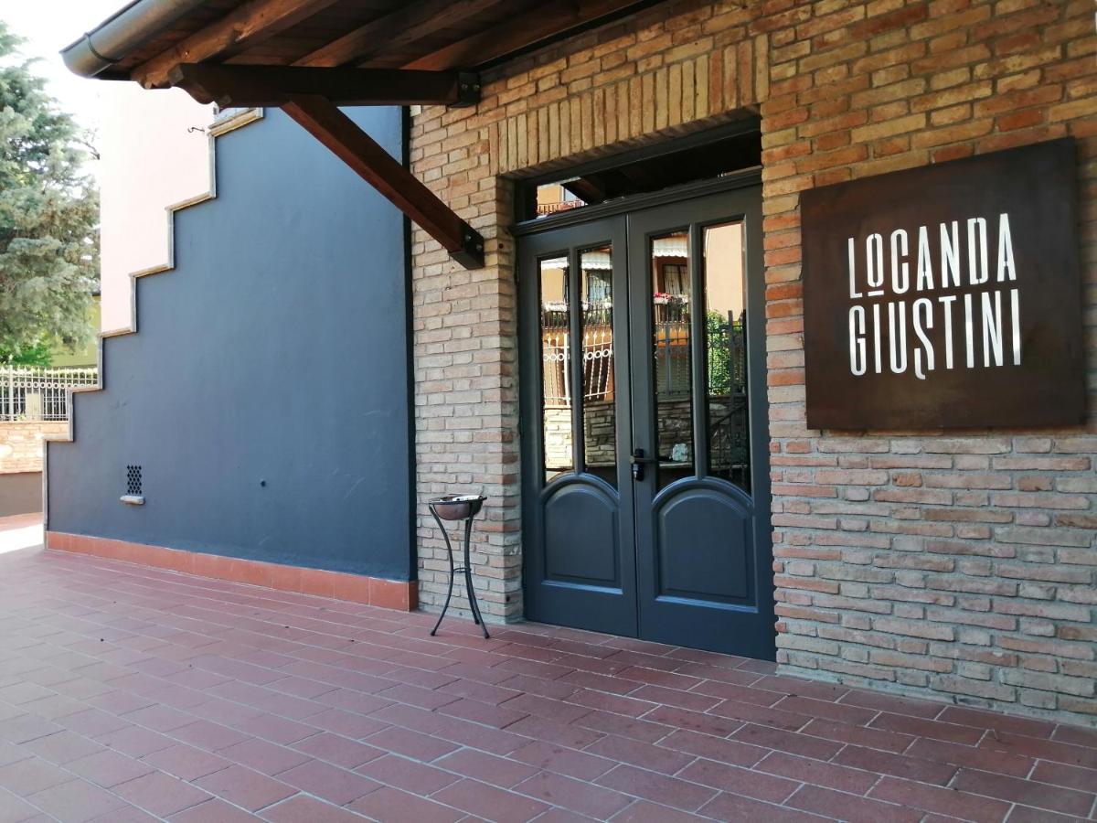 Locanda Giustini Ассизи Экстерьер фото