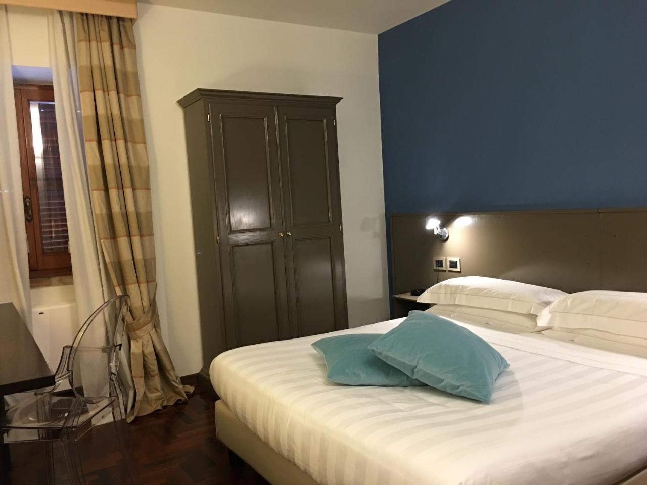 Locanda Giustini Ассизи Экстерьер фото