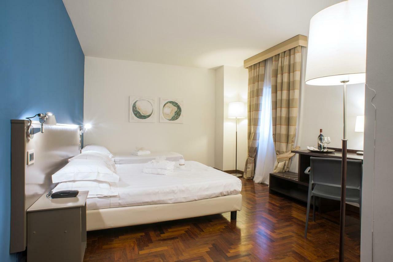 Locanda Giustini Ассизи Экстерьер фото